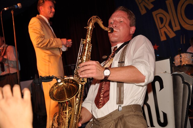 min 2009 11 21 riot 412